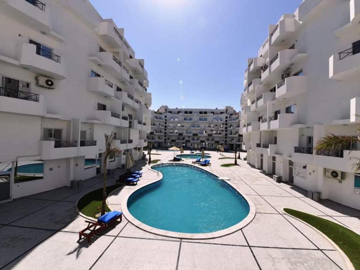 Apartment Bella Vita Near The Sea Redsealine ฮูร์กาดา ภายนอก รูปภาพ