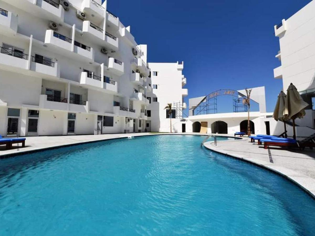Apartment Bella Vita Near The Sea Redsealine ฮูร์กาดา ภายนอก รูปภาพ